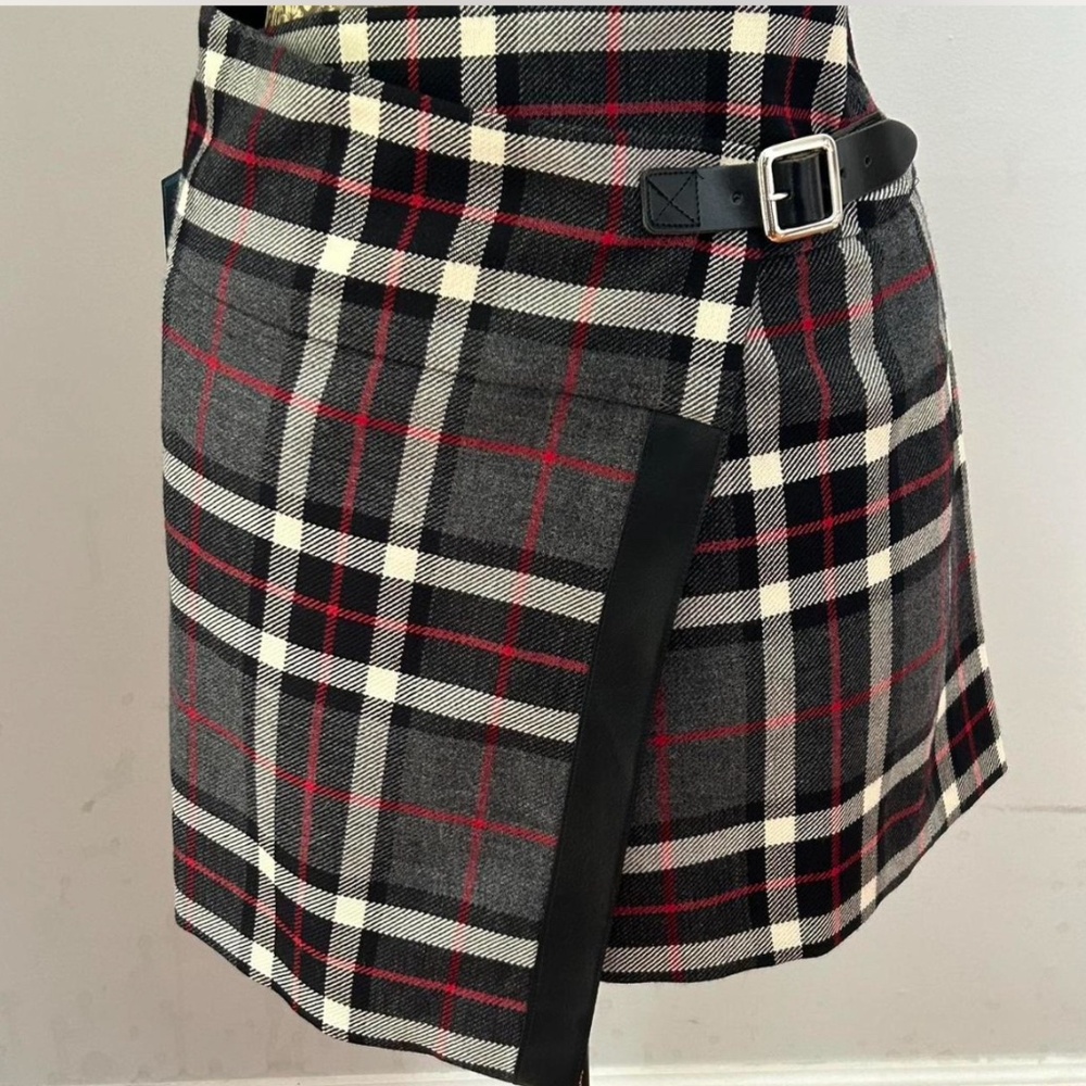 NWT Marchbrae 100% Wool Size 10